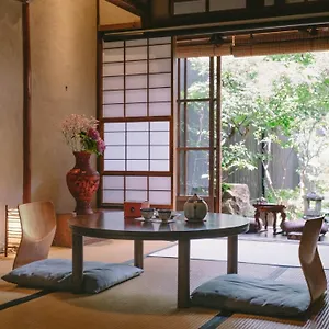 ゲストハウス お宿梅夜guesthouse Umeya, 京都市